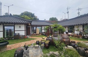 유달재 안채